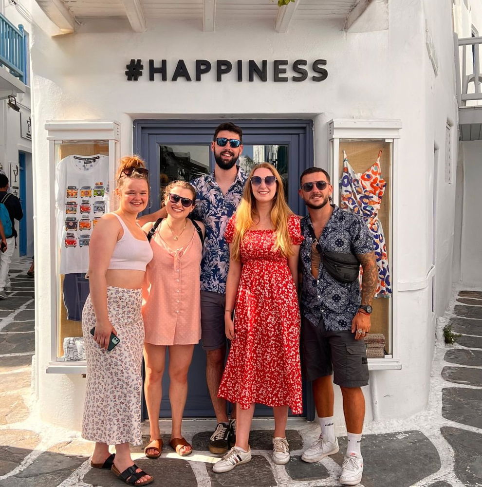 Group of travellers in Little Venice in Mykonos