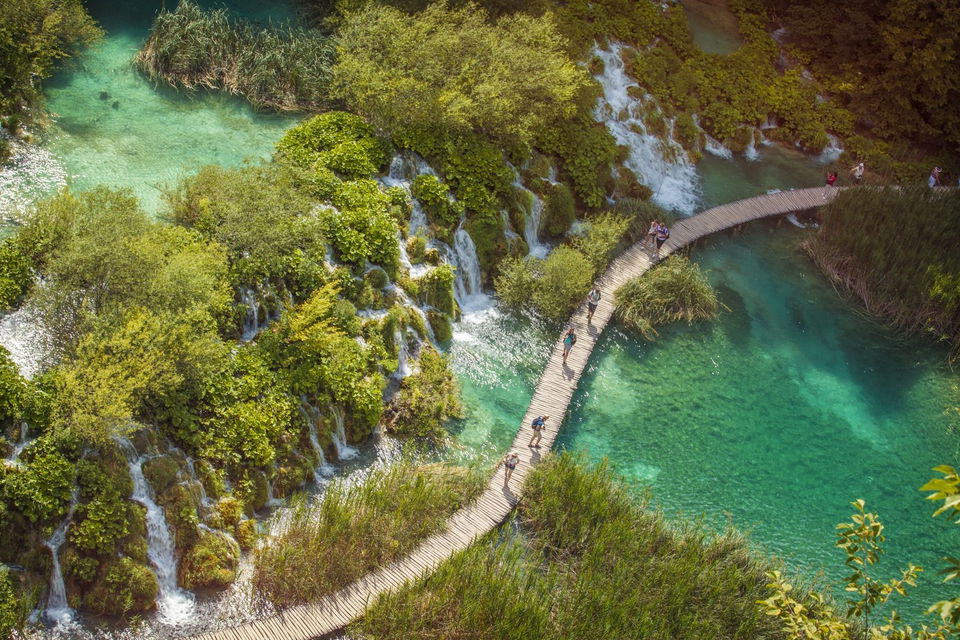 Wander through the stunning Plitvice National Park