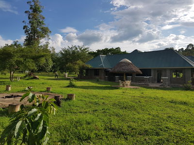 Campsite facilities for group tours in africa