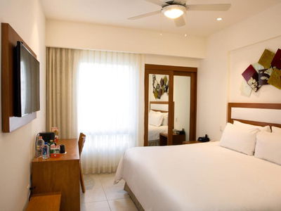 cancun accommodation