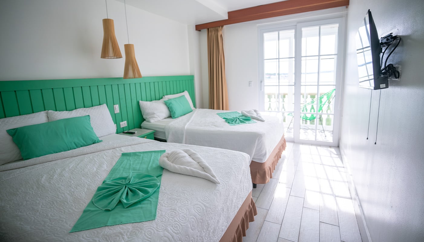 guatemala flores accommodation