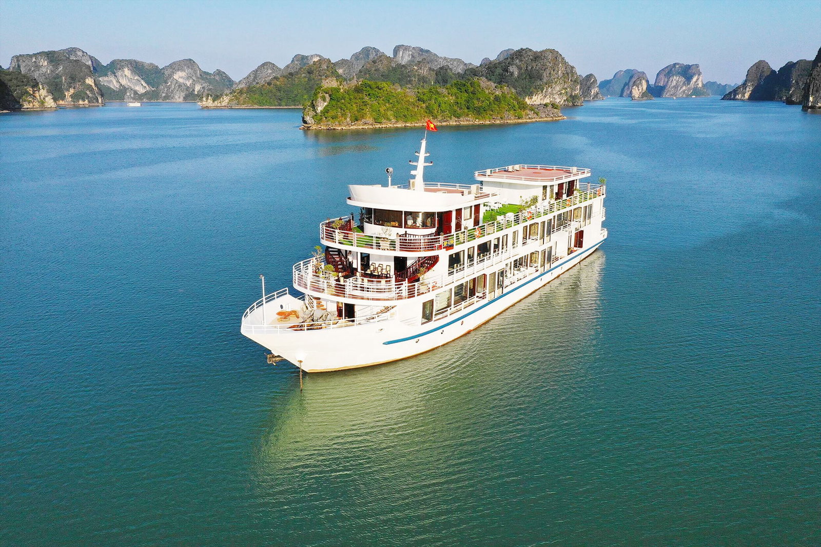 Boat cruising in Ha Long Bay, Vietnam