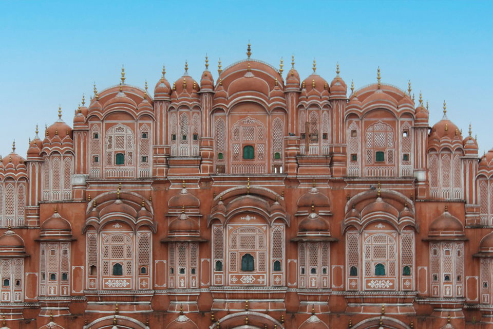 Hawa mahal pink building in Jaipur India