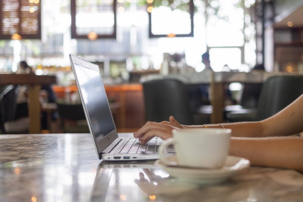Online TEFL course abroad