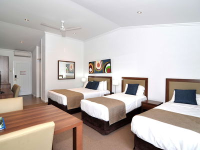 Mission beach resort accommodation for group travellers