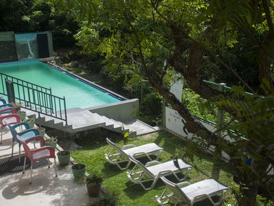 Volunteer house in Sri Lanka with pool