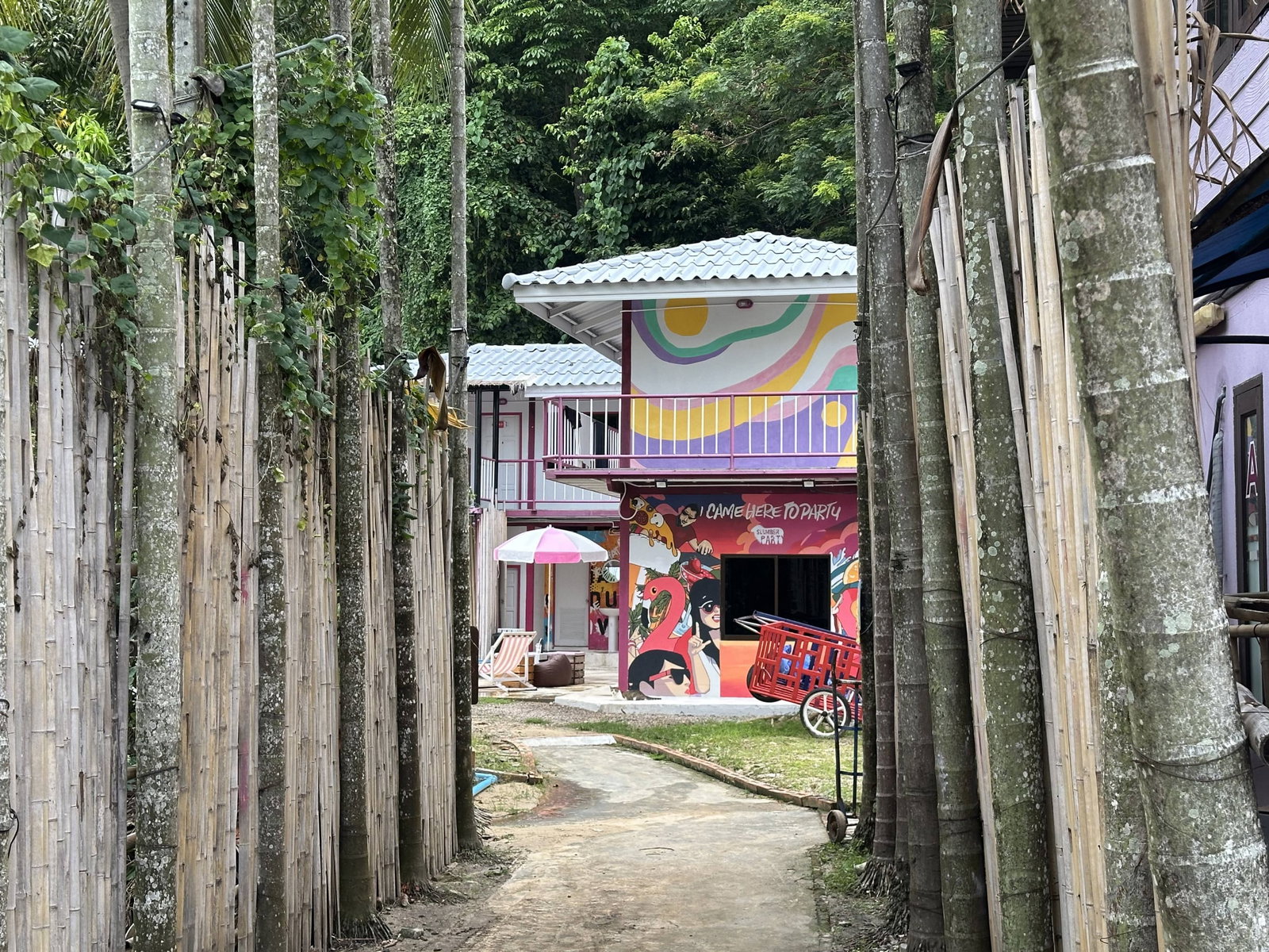 Slumber Party Hostel Koh Phi Phi
