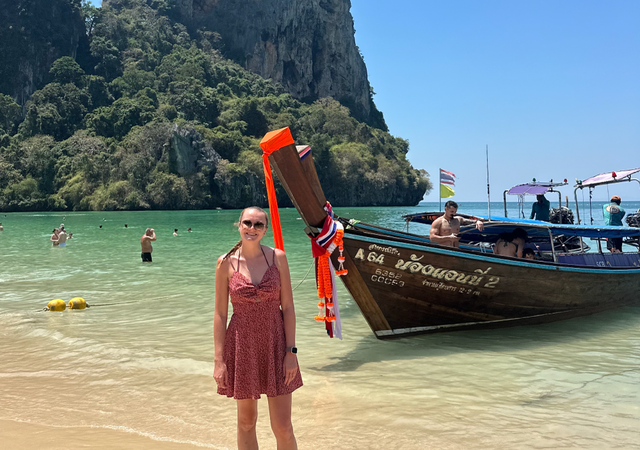 Group traveller on multi-combo trip with Gap 360 in Thailand Railay Beach